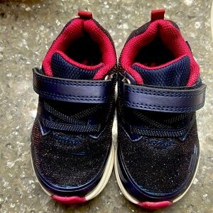 Striderite Made 2 Play Sneakers